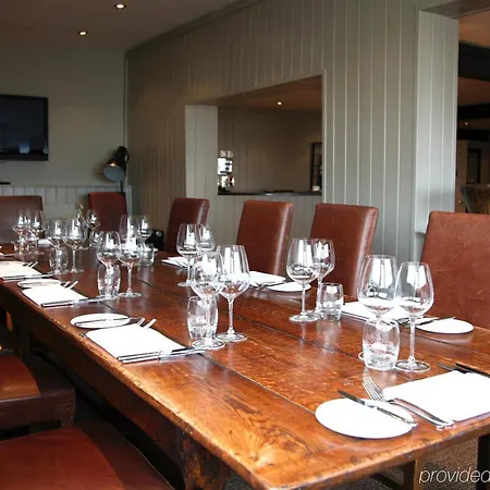 The Pier Hotel 